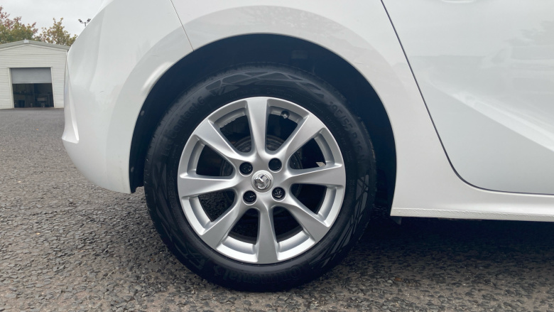 Vauxhall Corsa 1.2 Design 5dr Petrol Hatchback